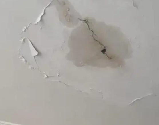 七星关阳台漏水维修公司分享下屋面防水工程质量问题原因分析